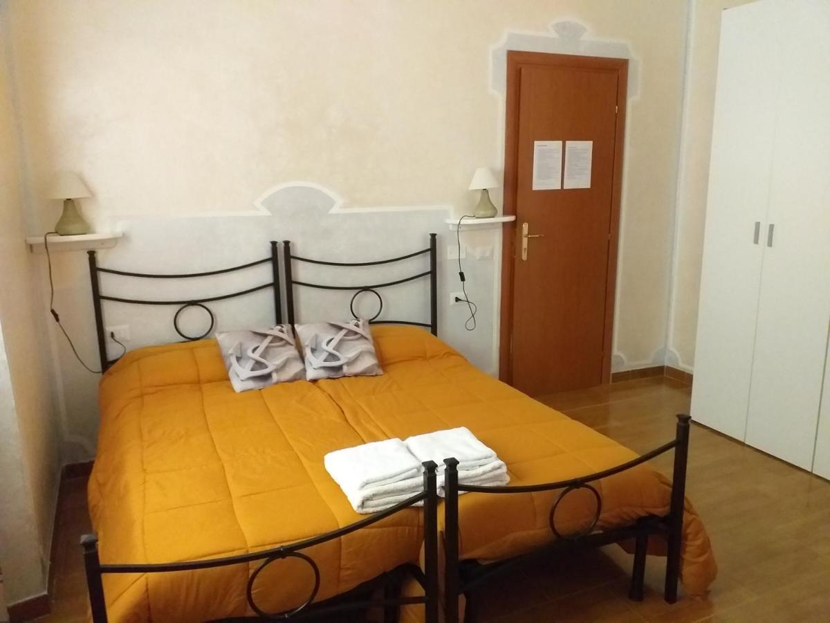 B&B Il Girasole SantʼAnna Arresi Dış mekan fotoğraf